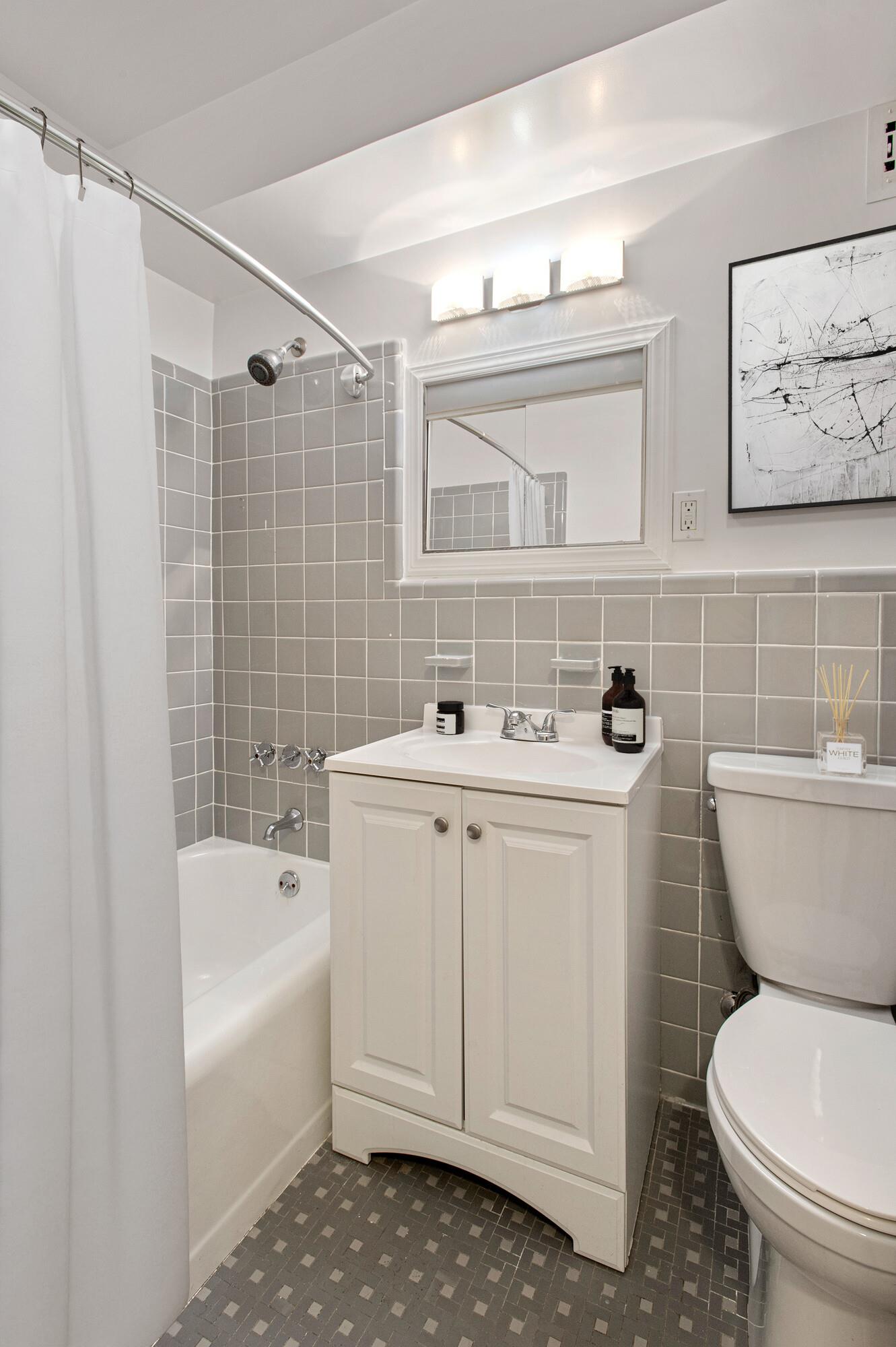 310 East 70th Street, Apt 3-L