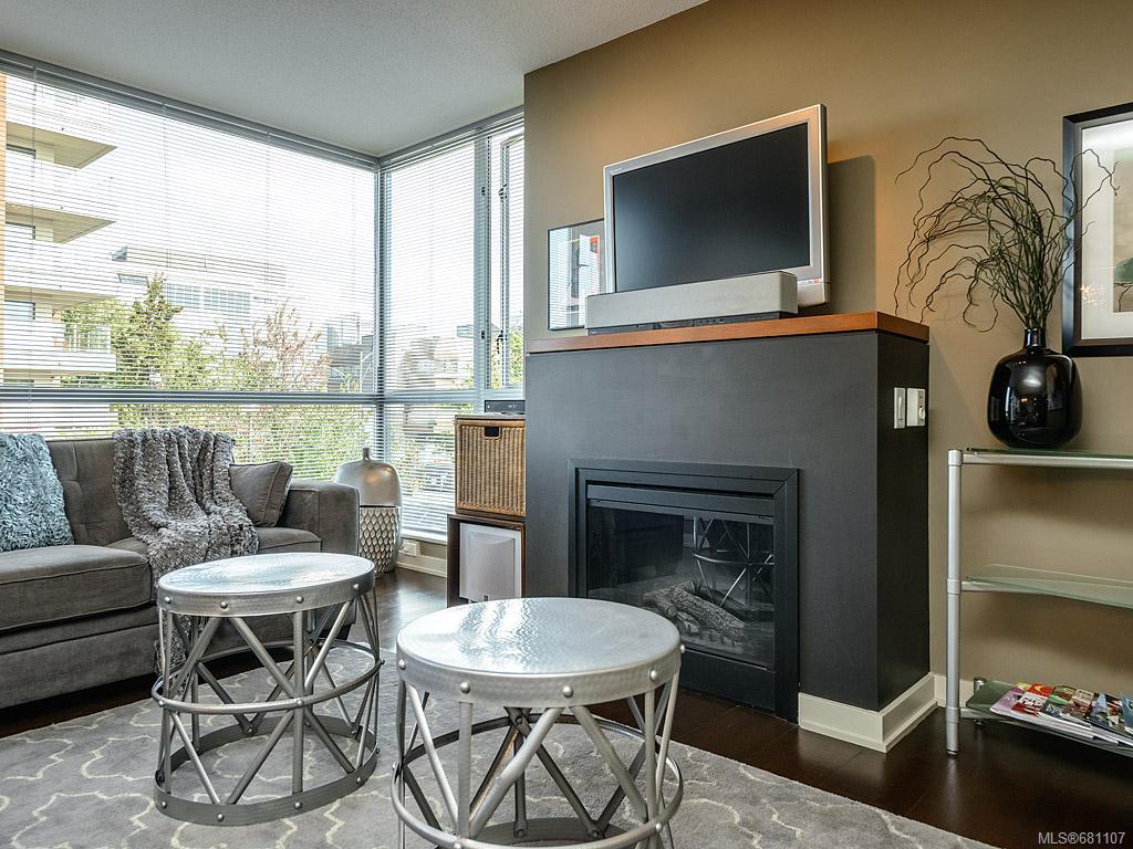 305-732 Cormorant St