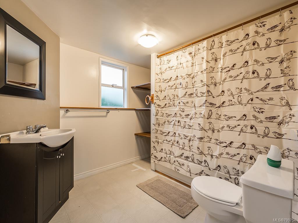 3291 Megaw Pl, Saanich