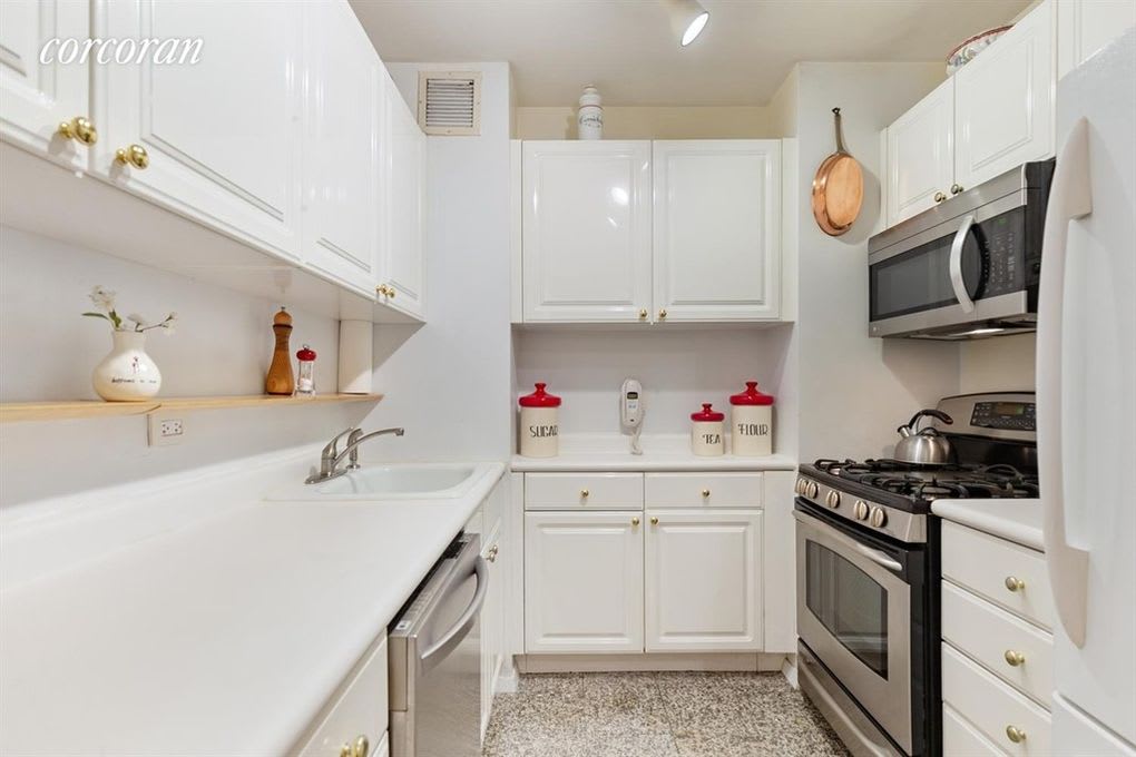 170 E 87th St Apt E10H