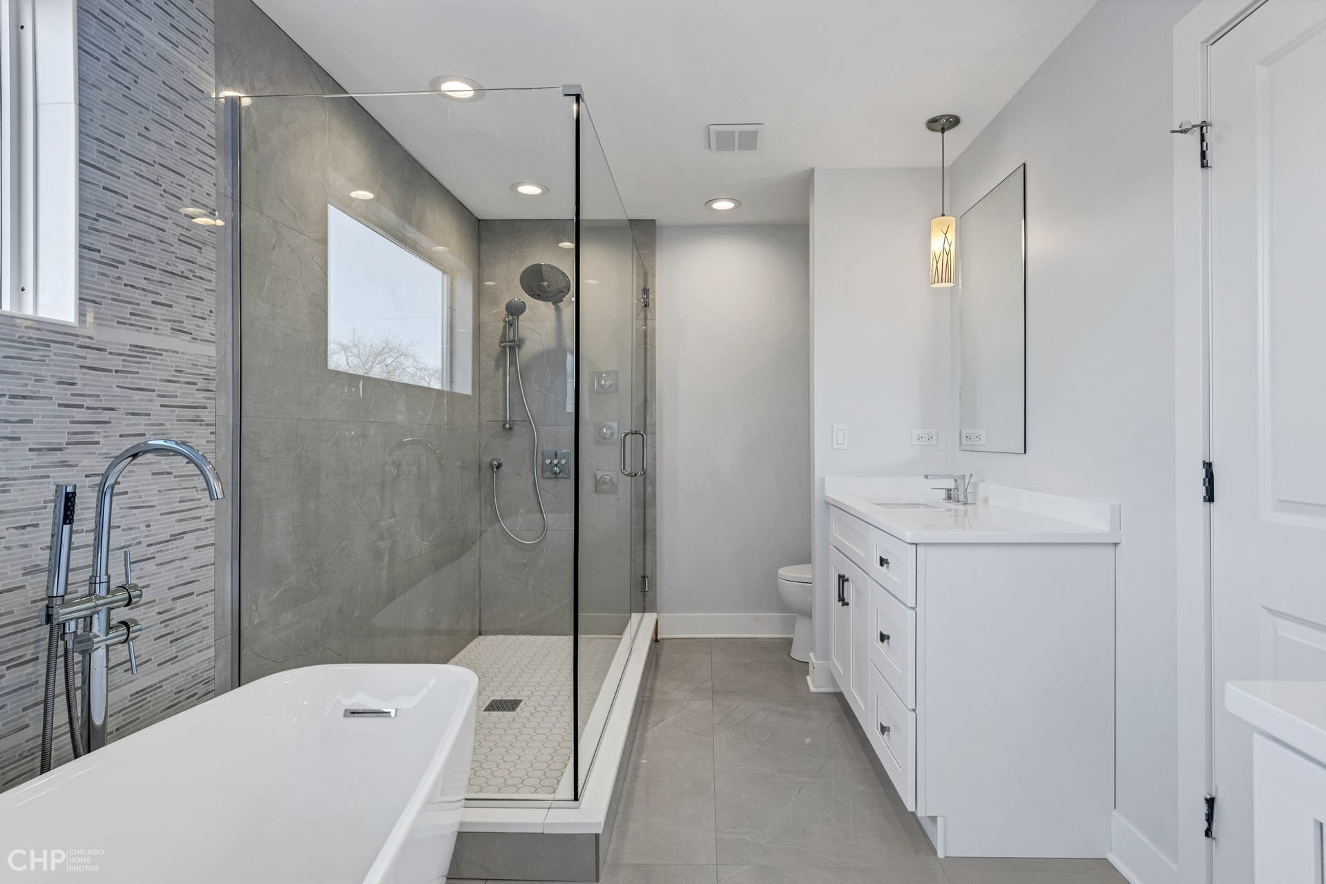 4424 N. Christiana