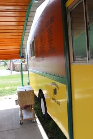 An Inside Look at Harrisonburg's Food Trucks: La Taurina Grill II