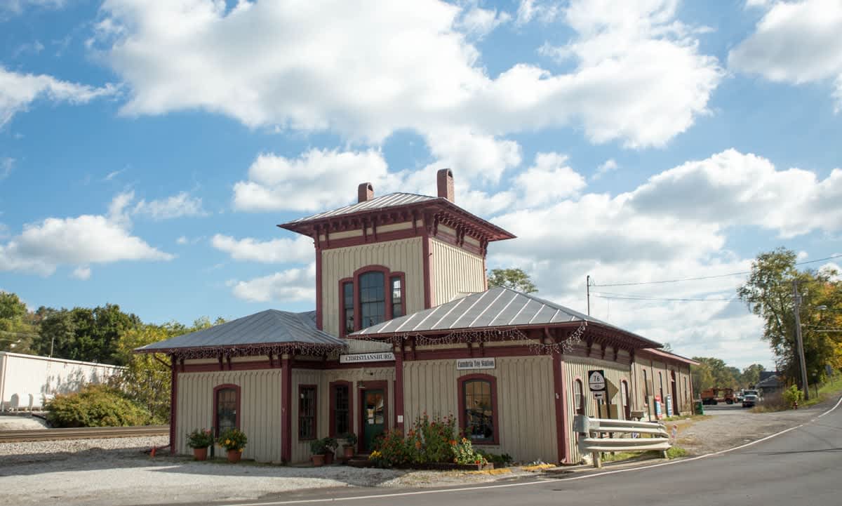 Local Love NEST Magazine