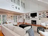 11 Primrose Ln