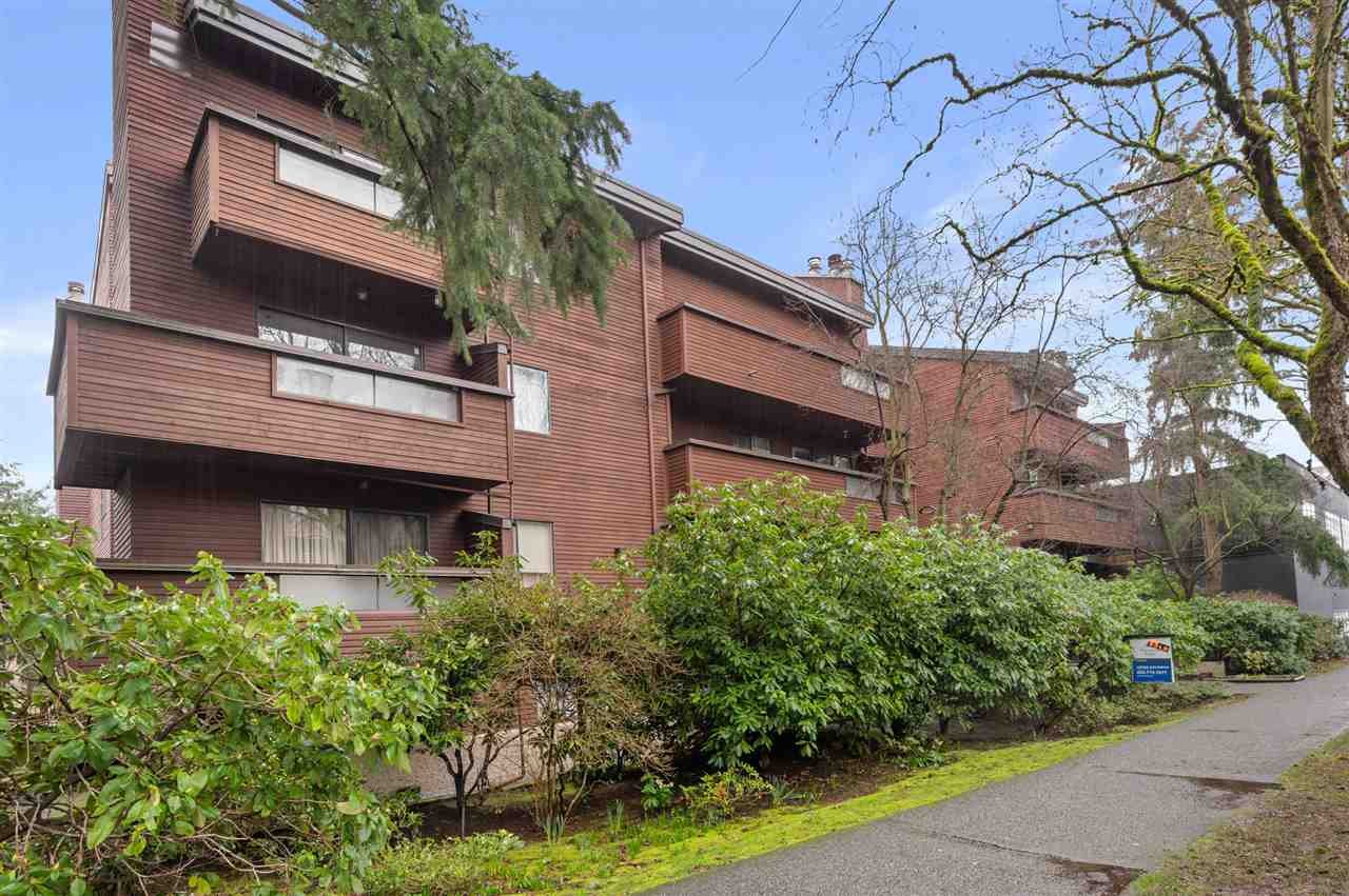PH6-1827 W 3rd Avenue, Vancouver