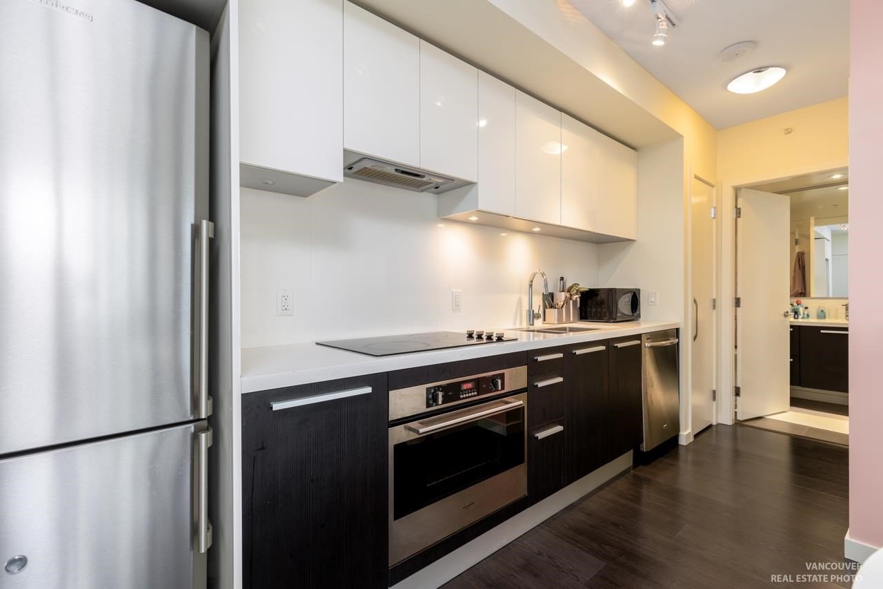 1501-6333 Silver Ave