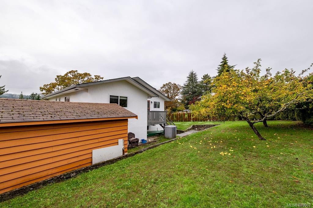 4367 Torquay Dr