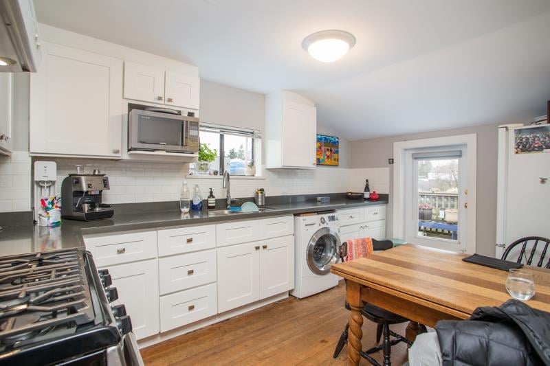 1371--1377 Maple Street, Vancouver