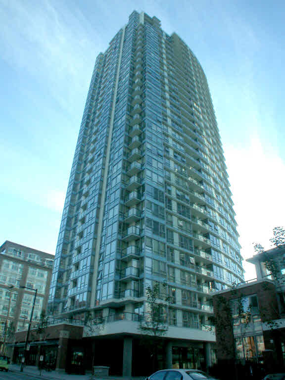1710-928 Beatty St
