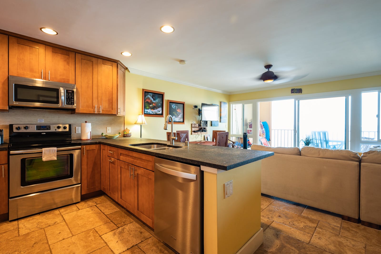 75-6002 Alii Drive Unit: 4207