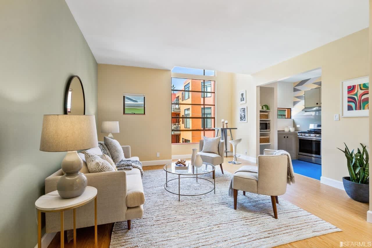 55 Vandewater St #7