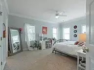1290 Autumn Breeze Dr