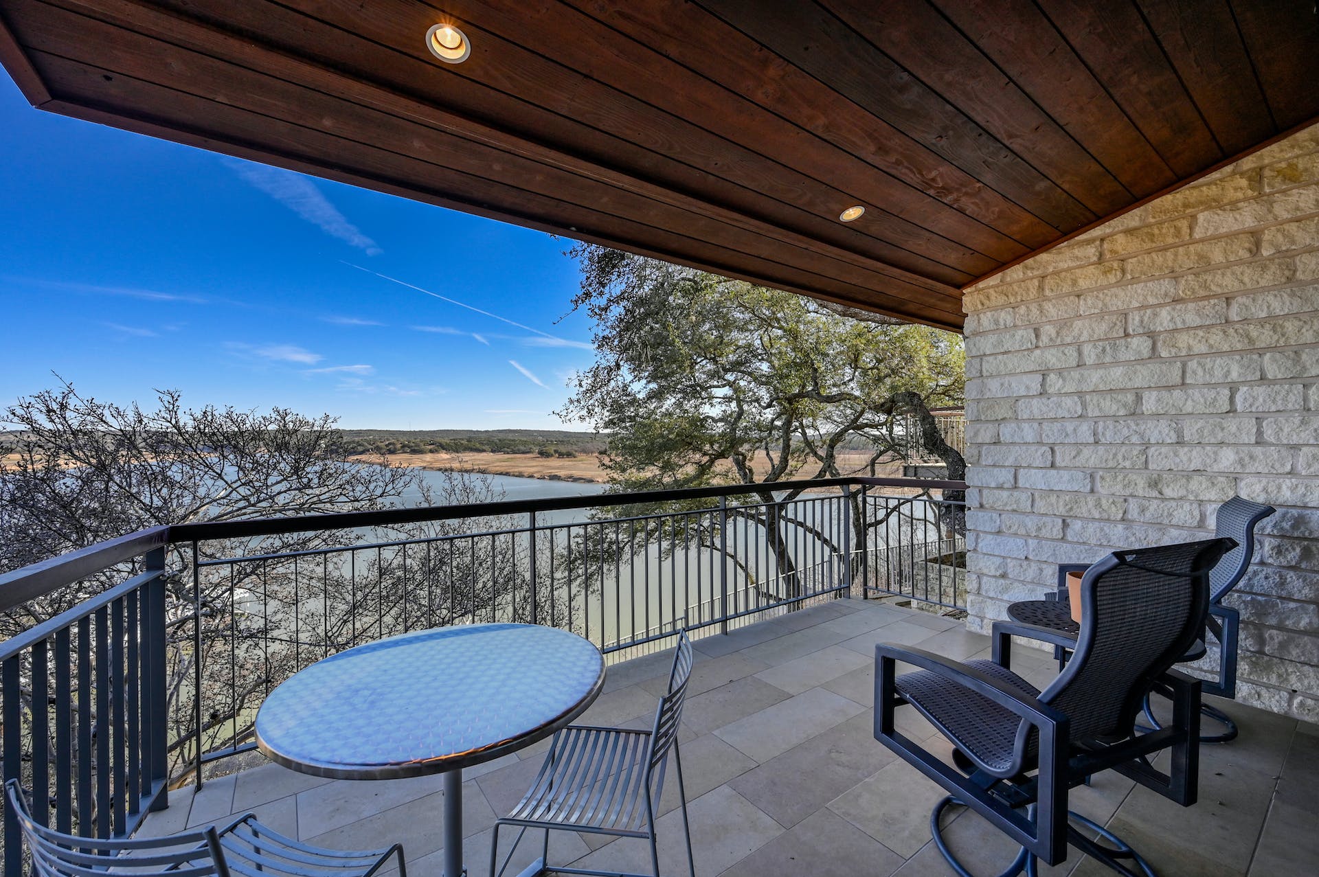 2917 Marina Shores Drive