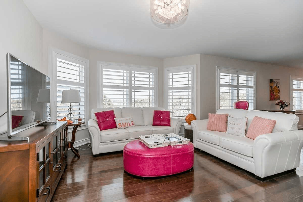 159 Ivy Jay Cres N