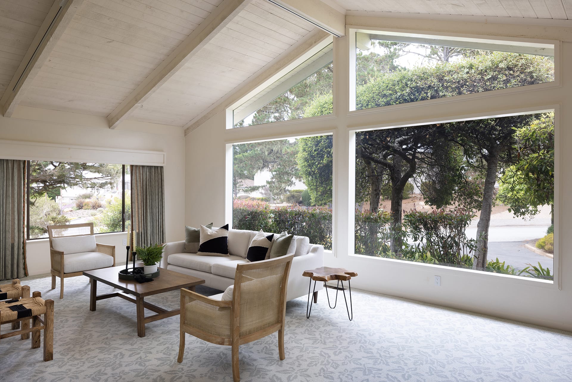 Pebble Beach Gem - 1218 Bristol Lane