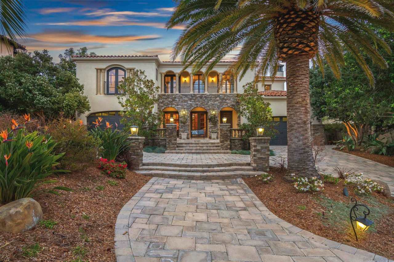 5113 Meadows Del Mar