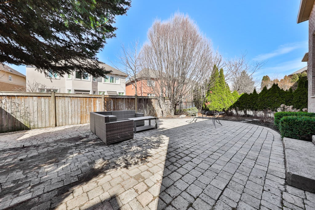 74 Spring Azure Crescent, Oakville