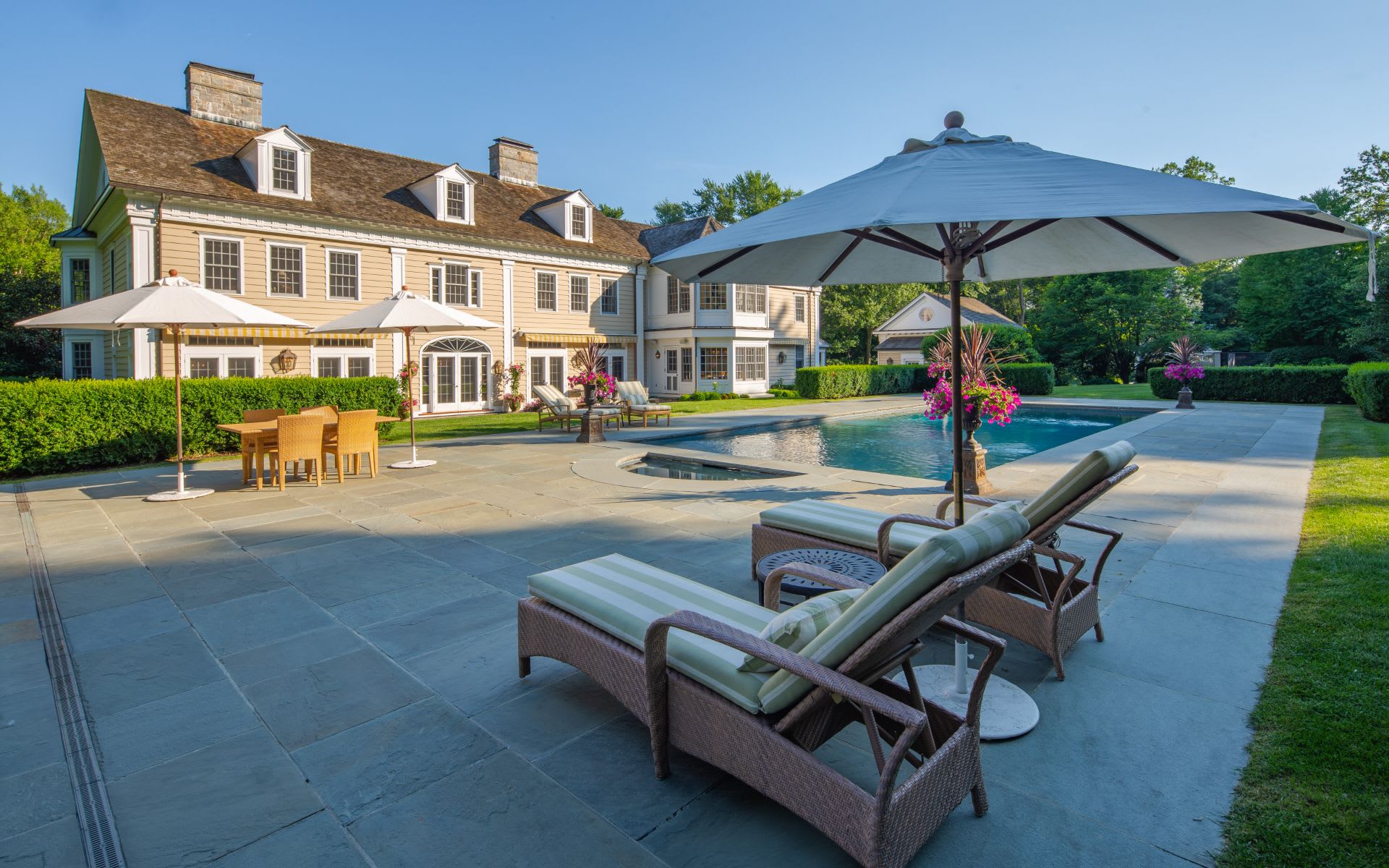 96 Laurel Brook Lane