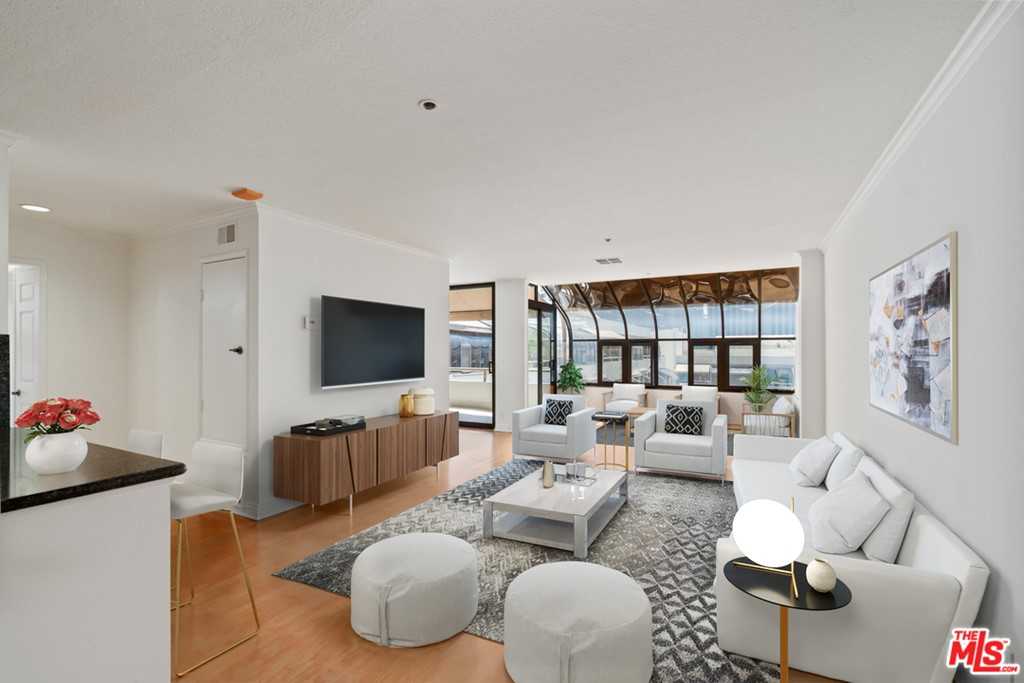 121 S Hope Street Unit 508