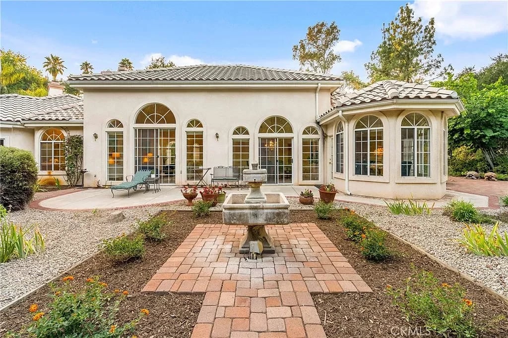 1225 Sunnyside Ave Redlands, CA 92373