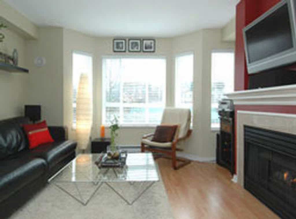 307-2545 W Broadway