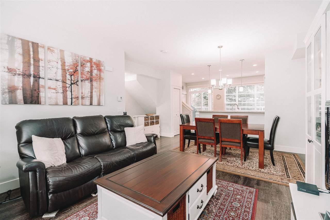 46-15405 31 Ave