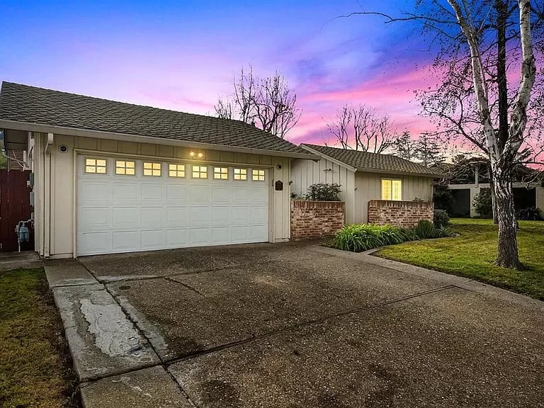 2303 Pheasant Run Cir