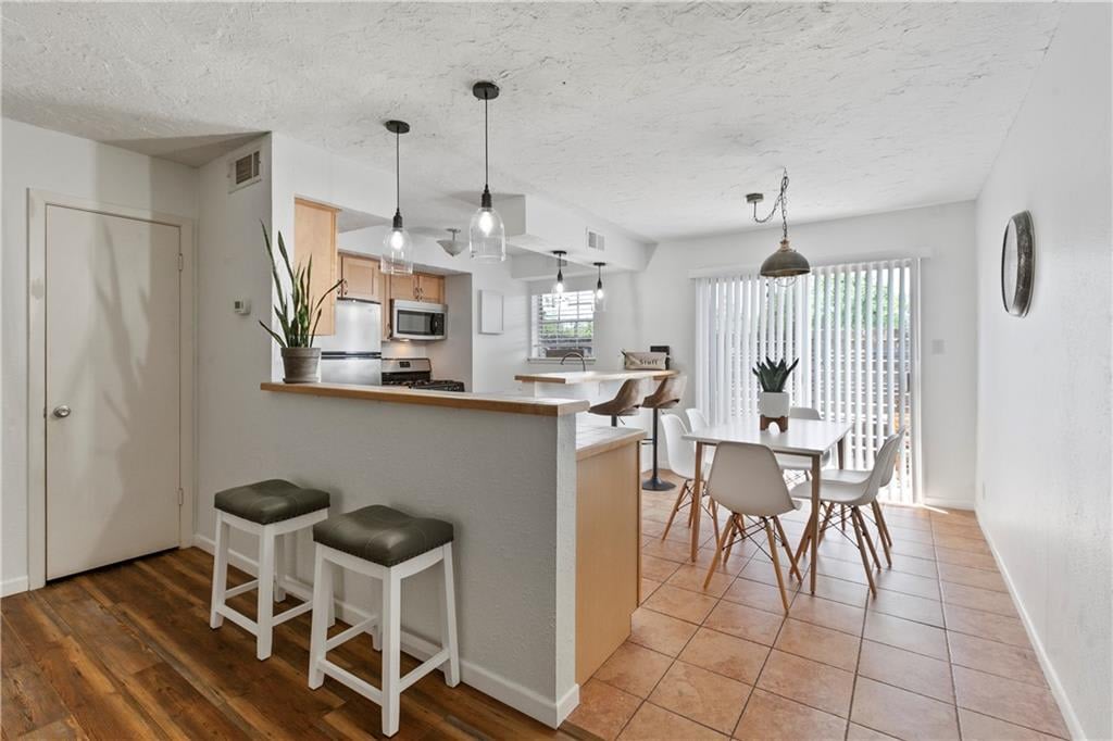 7801 Shoal Creek Blvd, #106