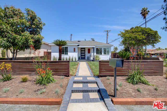 6702 N GOLDEN WEST AVE