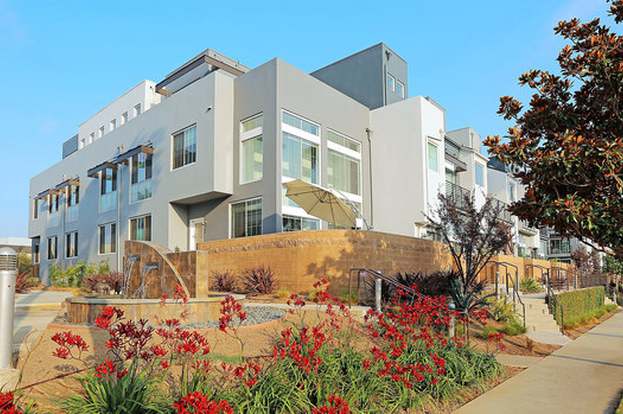 5350 Playa Vista Dr #7
