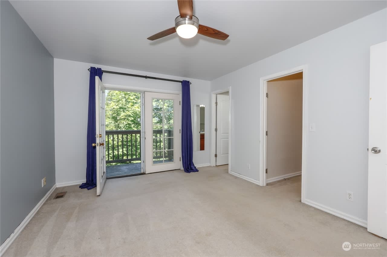 2125 Ford Ave