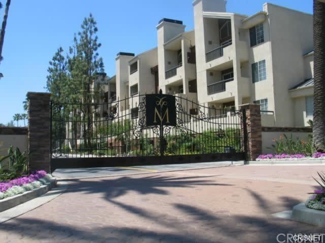 5535 Canoga Ave, #322