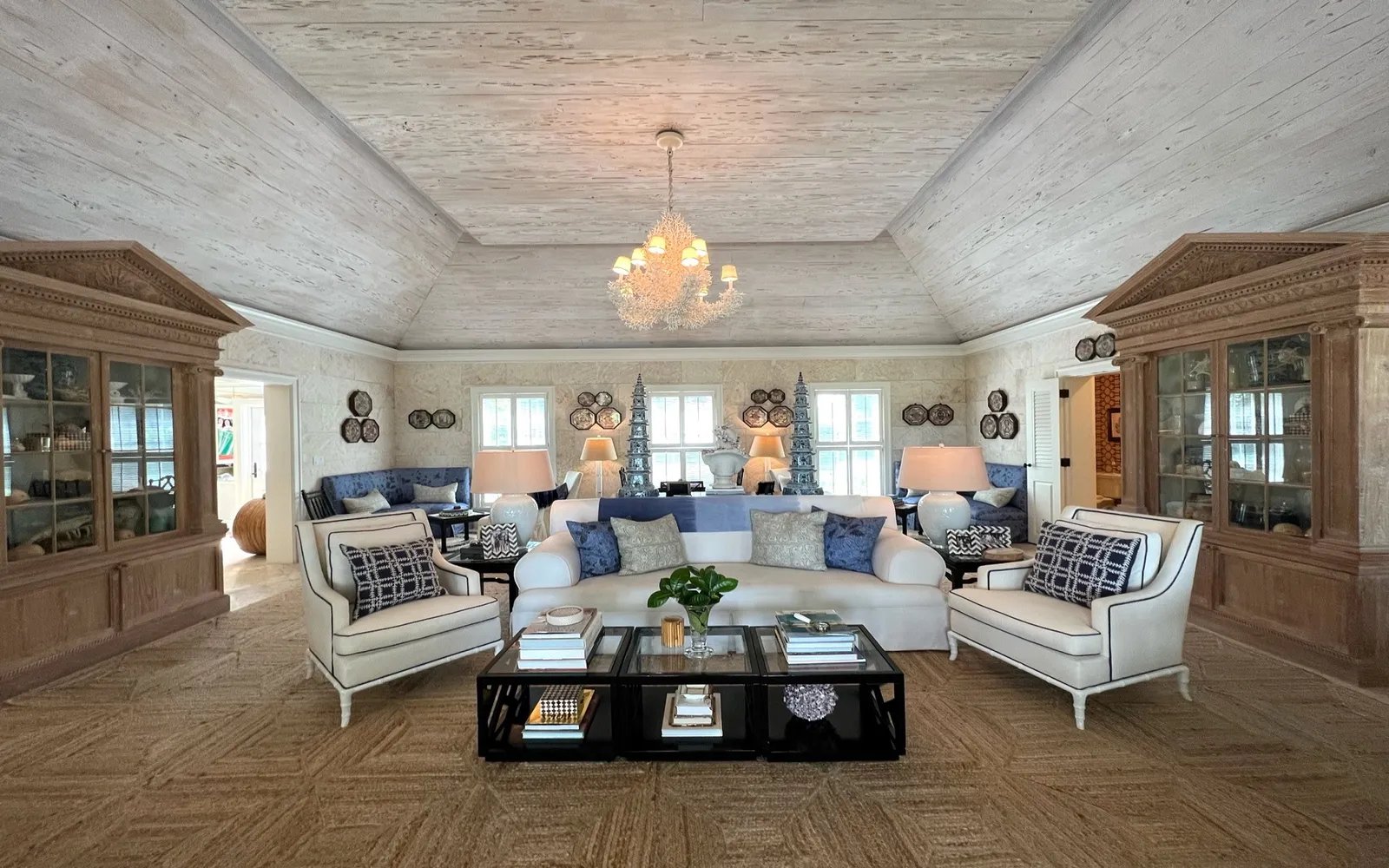 Stunning Lyford Cay Golf Course Residence