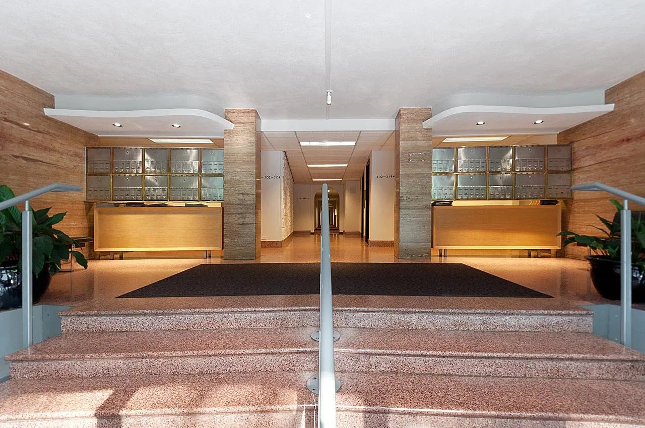 1445 Marpole Ave #509