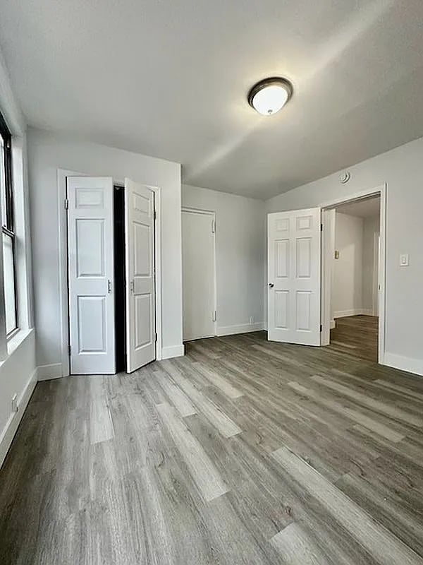 22-13 24th St #1