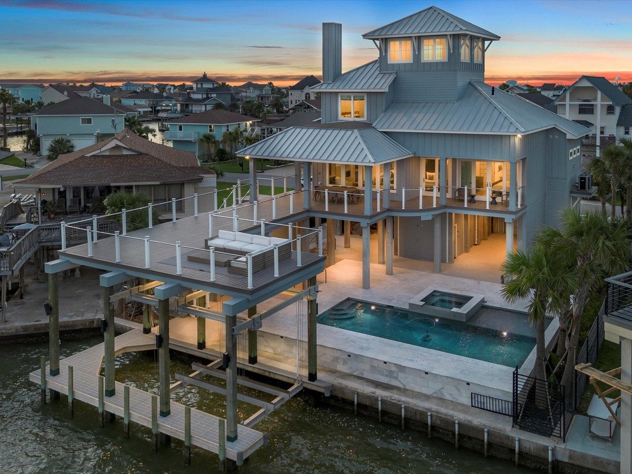 1311 Oahu Dr