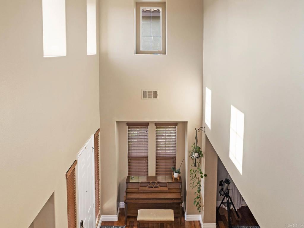 1176 Parkview Dr