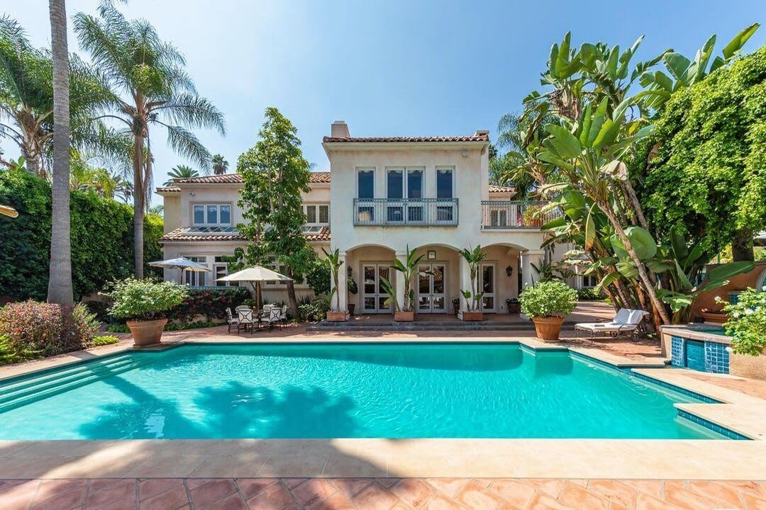Villa Infinity