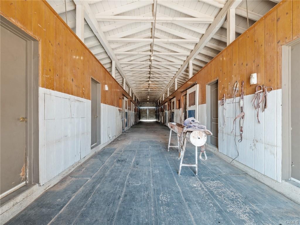 	 *** Amazing investment opportunity in the heart of Apple Valley***