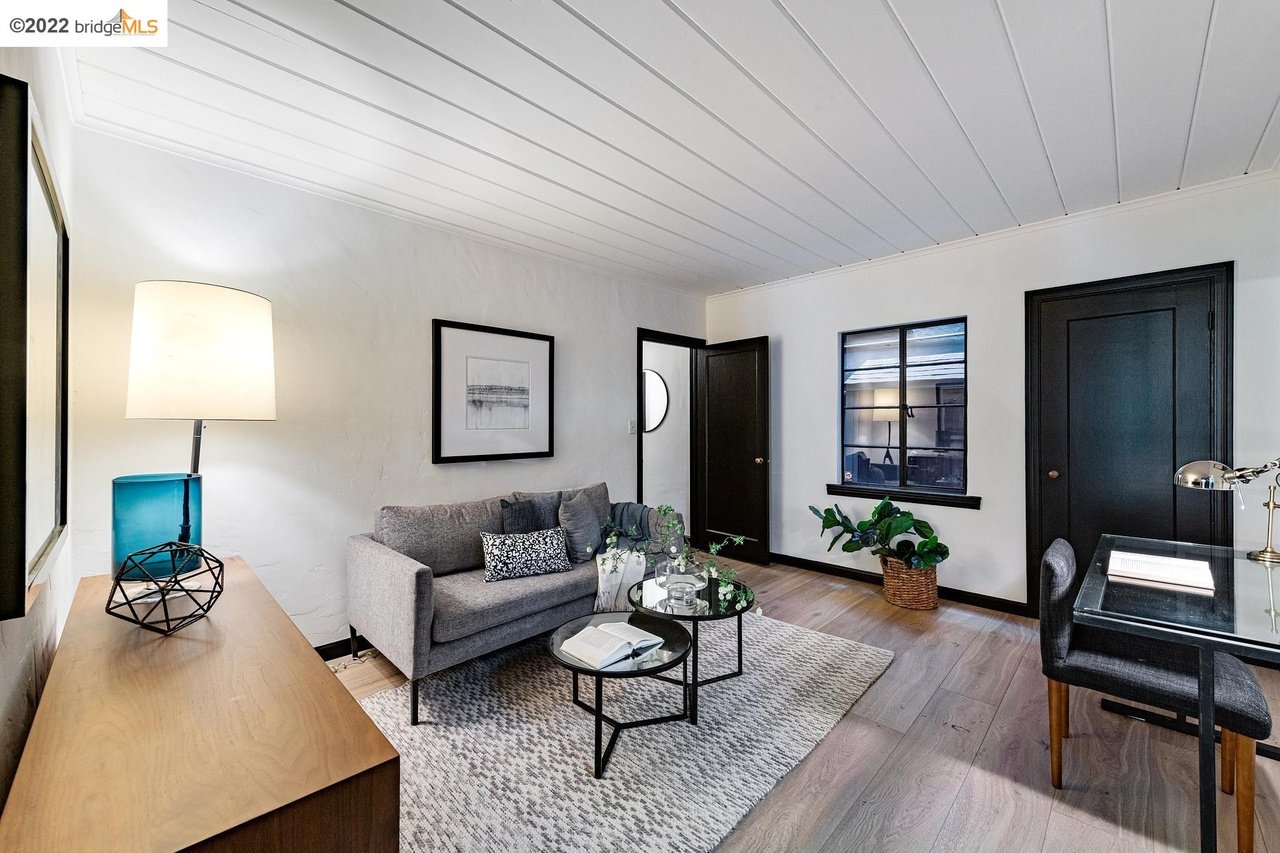 6116 Doncaster Pl