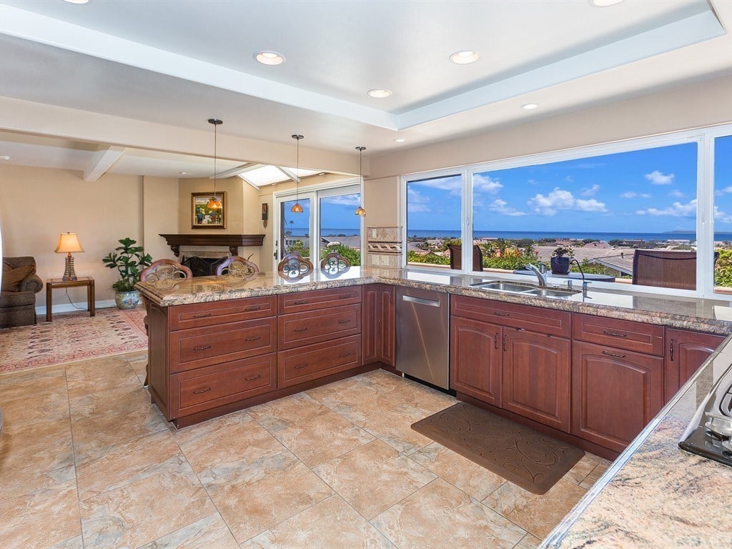 33601 Brigantine Dr
