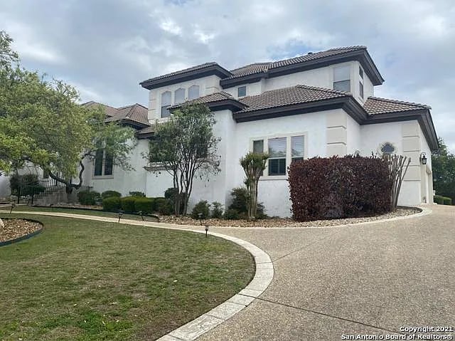 9 Caleb Cir