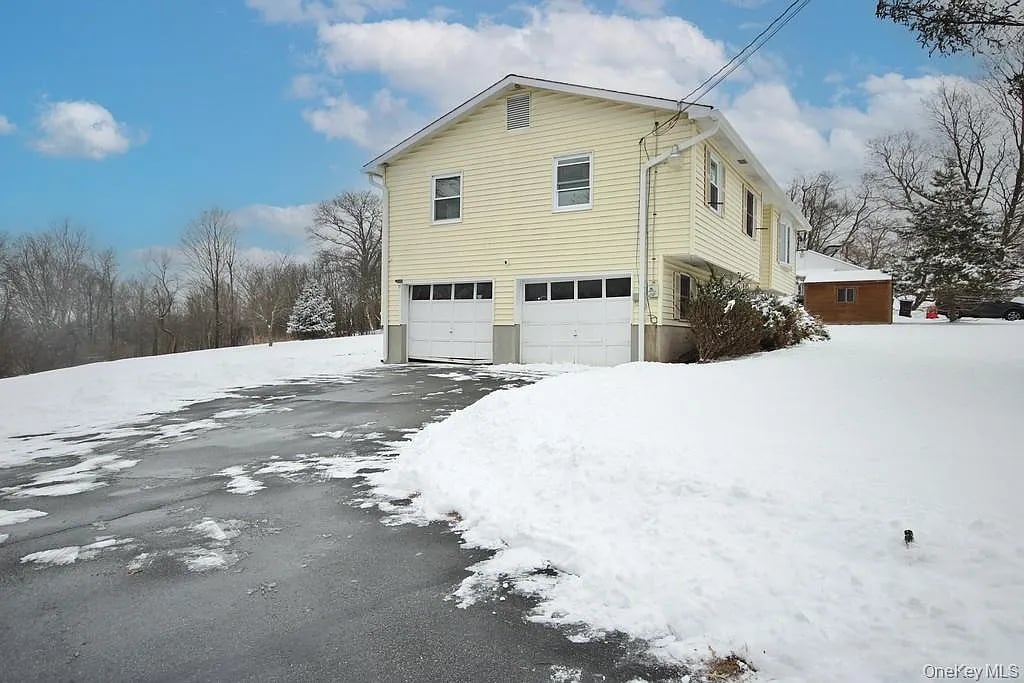 1065 Dolsontown Road