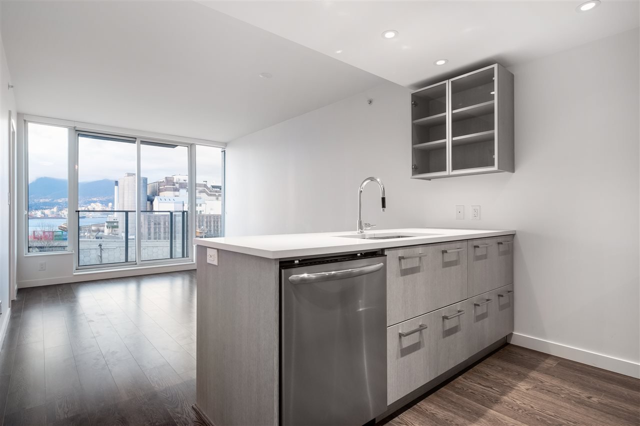356-955 E Hastings St