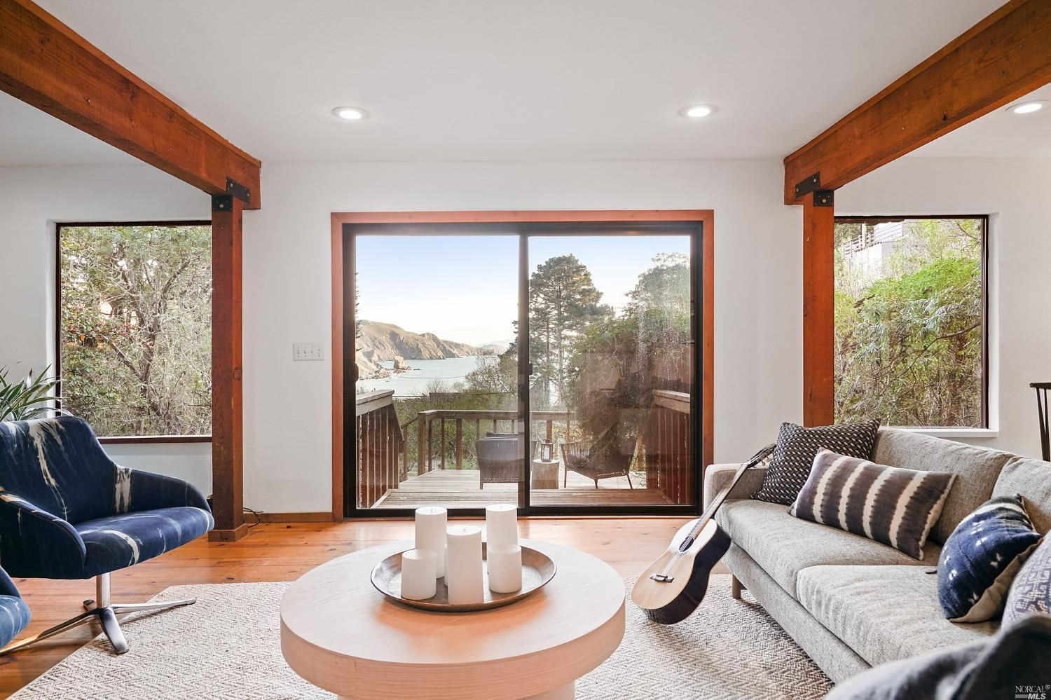 260 Sunset Way