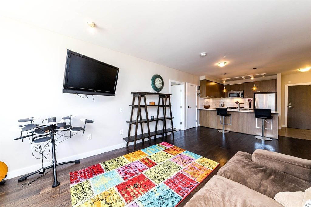 1177 Marine Dr, #311