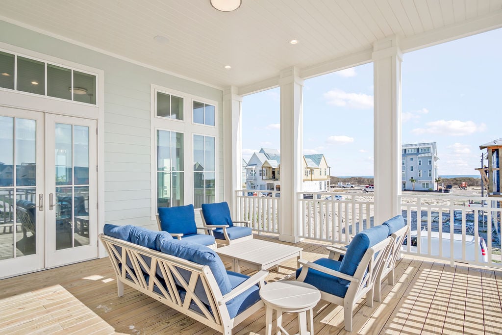 Retreat Street ~ Custom Residence 
