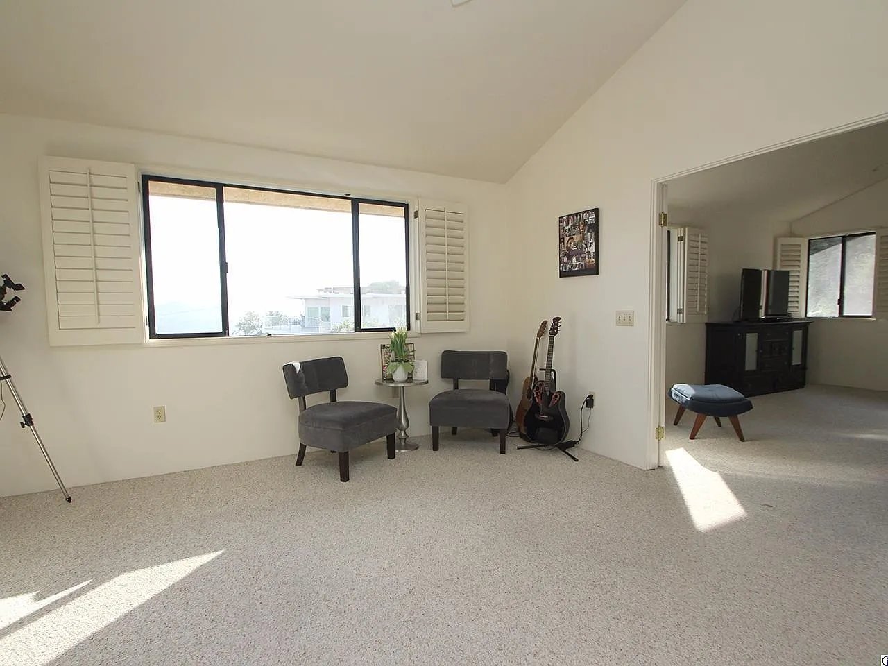 1330 Paseo Redondo