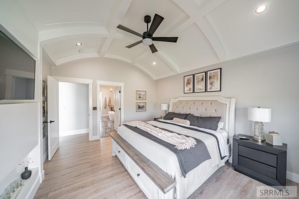 77553 Packbridge Lane