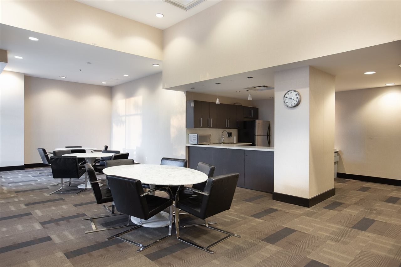 188 Keefer Pl, #503